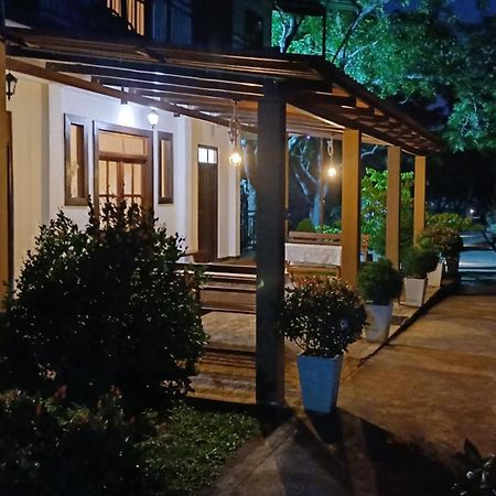 Forest Edge Villa Анурадхапура Екстериор снимка